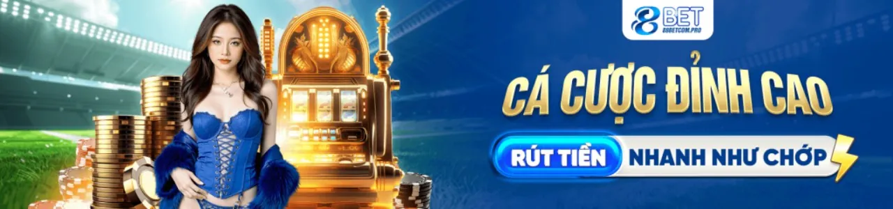 Vận động viên quần vợt đang giao bóng mạnh mẽ trên sân, thể hiện cá cược quần vợt tại 8kbrt