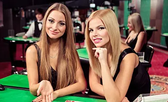 Hình ảnh tổng hợp các thể loại game tại 8kbrt như thể thao, casino, nổ hũ
